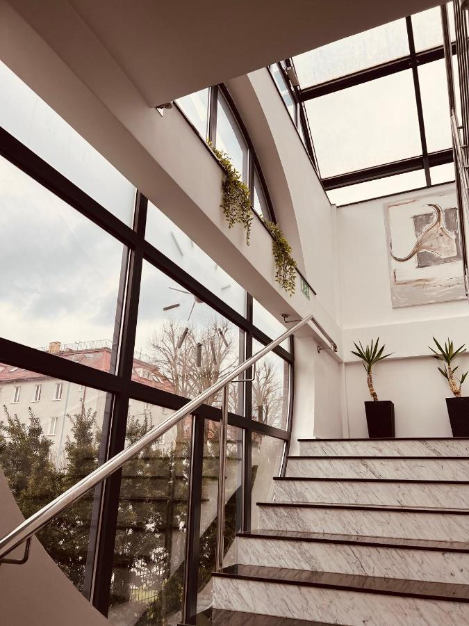 Royal House Bed and Breakfast Bialogard Exterior foto